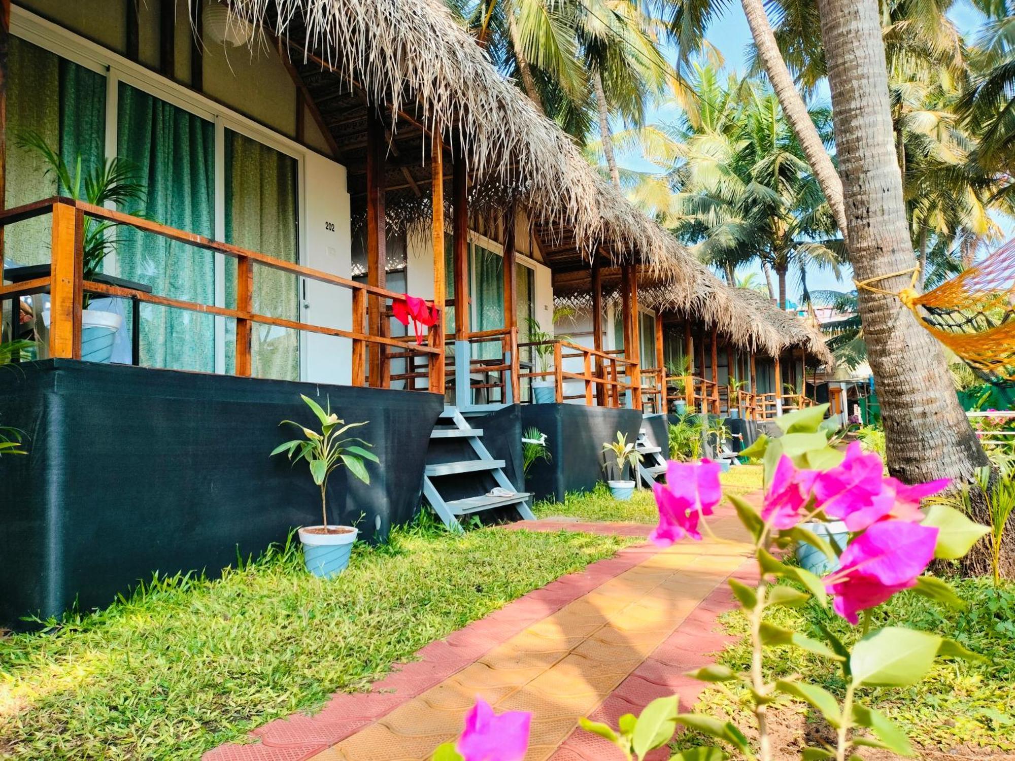 Agonda Beach Chalets Экстерьер фото