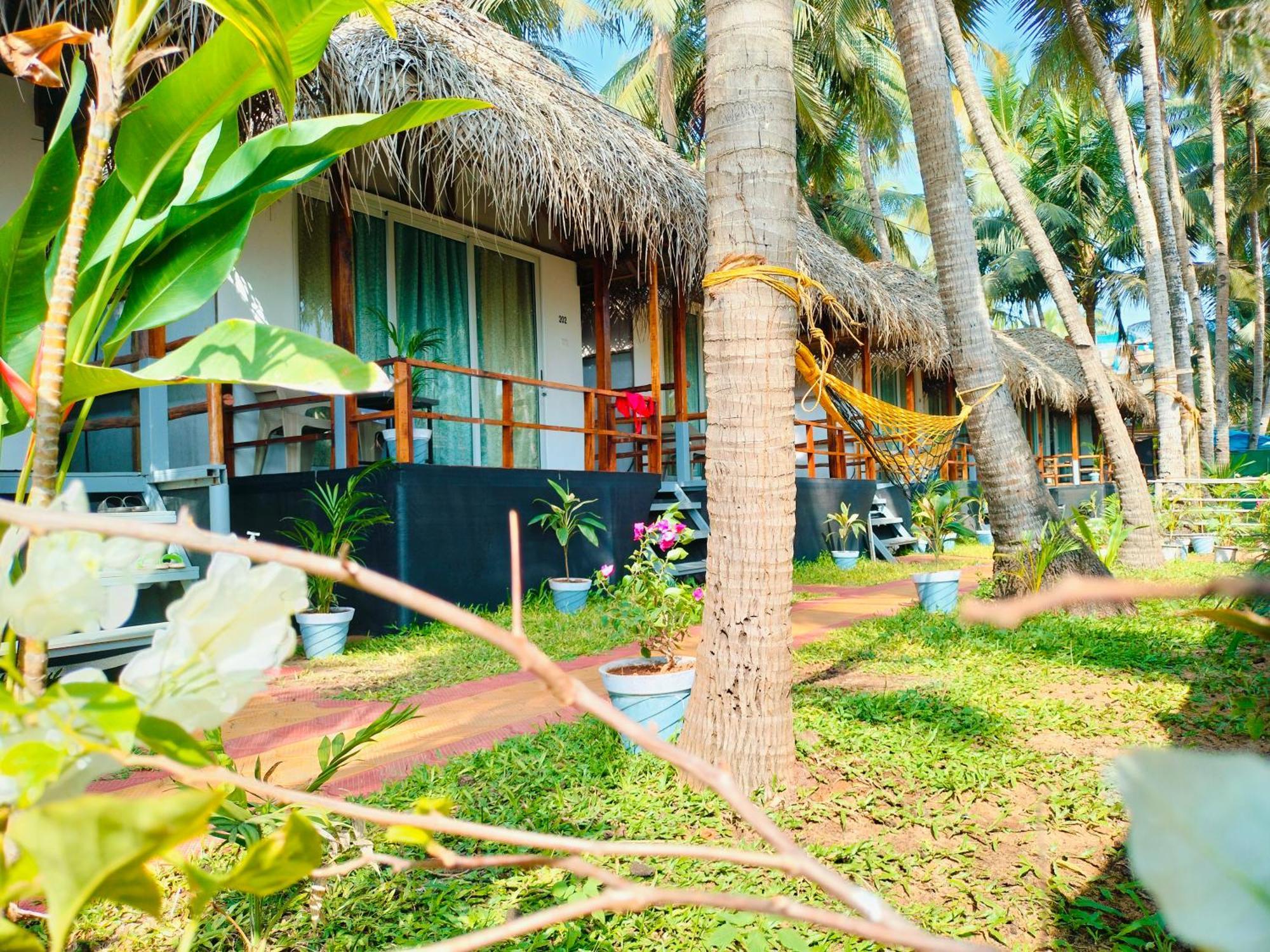 Agonda Beach Chalets Экстерьер фото